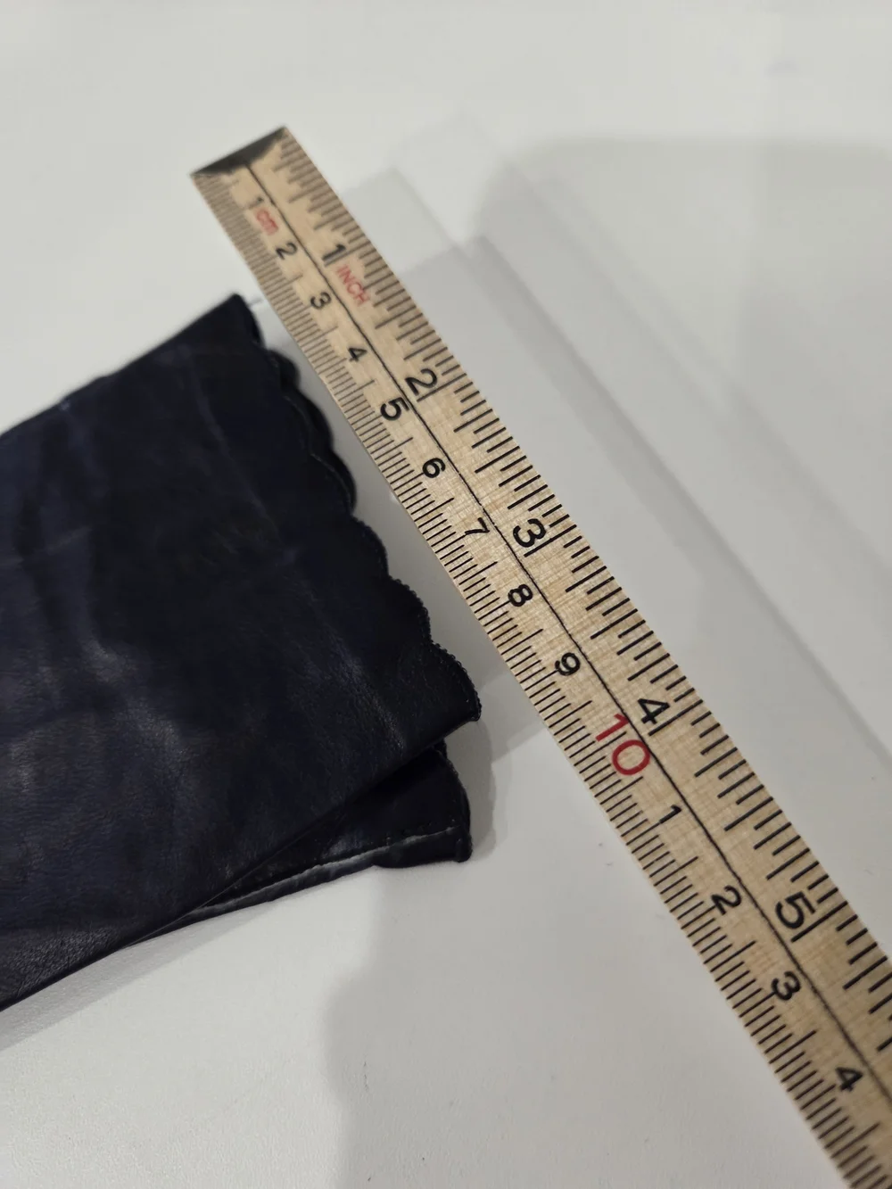 ALEXETTE BACMO Vintage Navy Leather Gloves - Elegant Winter Accessory